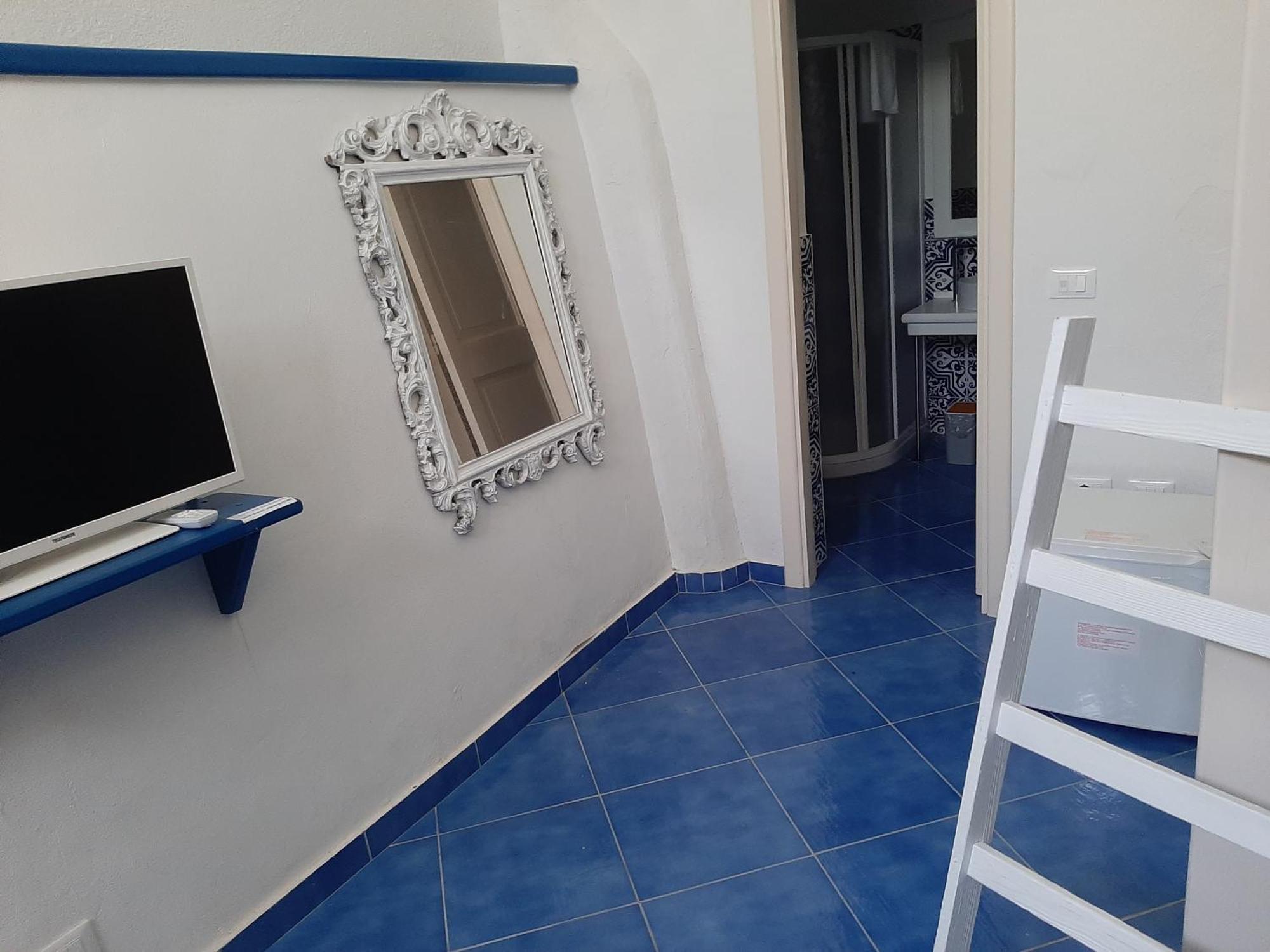 Villa Insolia Santa Marina Salina Habitación foto